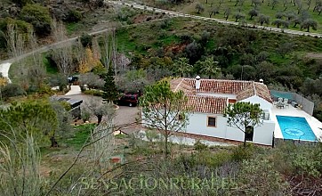 Casa Rural Los Almendros en Almogia, Málaga