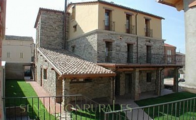 Casa Rural La Antigua Bodega y Lagos de San Isidro en Alcanadre - Foto 1, La Rioja