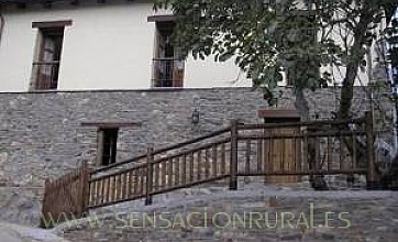 Casa de Aldea El Mirador en Cangas del Narcea, Asturias