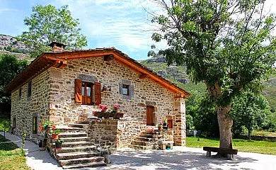 Casa Rural Rio Lunada I y II