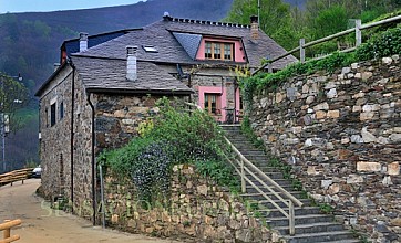 Casa Corral en Monón, Asturias