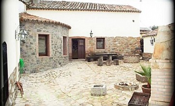 Casa Rural Tamburejo en Benquerencia De La Serena, Badajoz