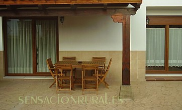 Casa La Pergola y El Magnolio en Santillana Del Mar, Cantabria