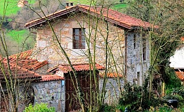Casa de Aldea Pisón de Fondón en Grado, Asturias