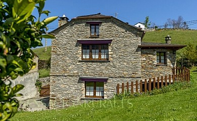 El Dolmen en Villayón - Foto 1, Asturias