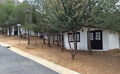 Cabañas Camping Valdearenas en Iznajar - Foto 1, Córdoba