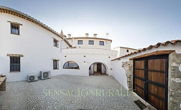 Nuevo Alajar Casa La Bodega, Casa Angelica y Casa El Doblao en Alajar, Huelva