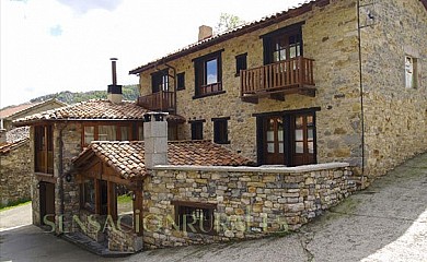 La Catedral de la Montaña en Lois - Foto 1, León