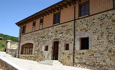 Océano Verde en Cervera de Pisuerga - Foto 1, Palencia