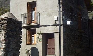 Casa Perejoanet en Areu, Lleida