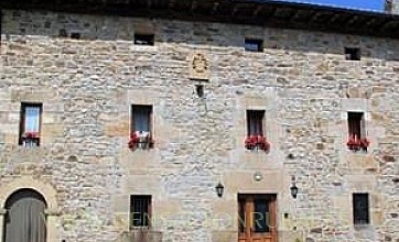 Casa Adela Etxea en Ozaeta, Álava