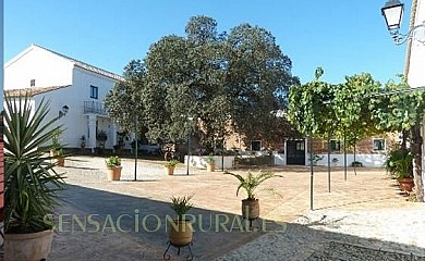 Cortijo Almazara Quintanilla en El Pedroso - Foto 1, Sevilla