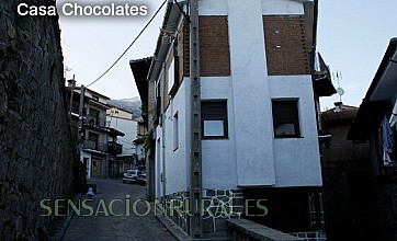 Casa de Chocolate y Las Pegueras en Cuevas Del Valle, Ávila