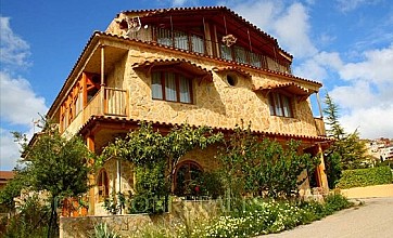 Casa Toni en Horta de Sant Joan, Tarragona