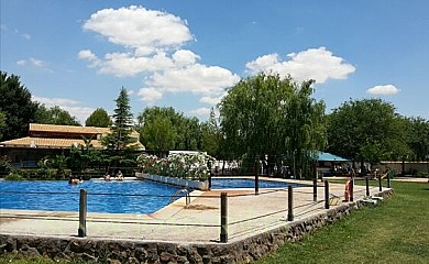 Bungalows Camping Los Arenales - Foto 1