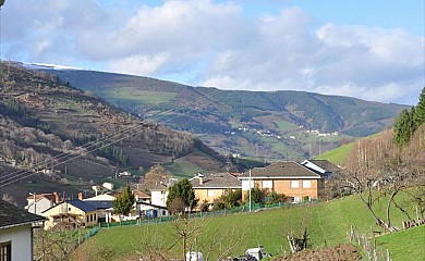 Apartamentos Rurales El Mirador de Limés en Cangas del Narcea - Foto 1, Asturias