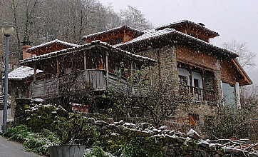 Belenos Hotel - Casa Rural en San Juan de Beleño, Asturias