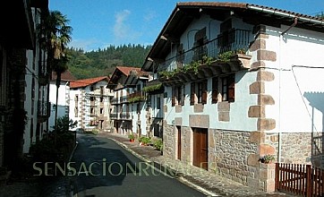 Peruarnea en Etxalar, Navarra