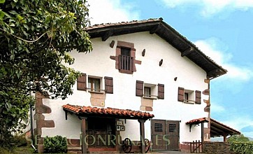 Casa Labaki - zarra en Azpilkueta, Navarra