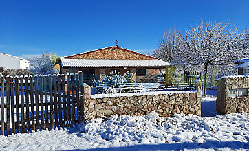 Casa Rural Laguna de Gallocanta en Las Cuerlas, Zaragoza