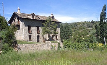 Espantabrujas en Santa Cruz de la Serós, Huesca