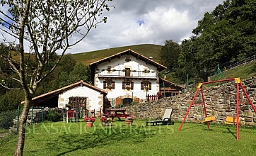 Casa Urruska en Elizondo, Navarra