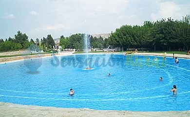 Complejo el Lago en Castillejar - Foto 1, Granada