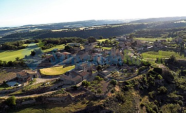 Cal Xavier de Segura en Savallà del Comtat, Tarragona