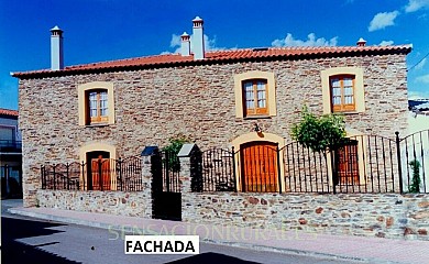 La Casa Grande de Adolfo en La Codosera - Foto 1, Badajoz