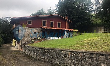 La Pedrerina II en Caldueño, Asturias