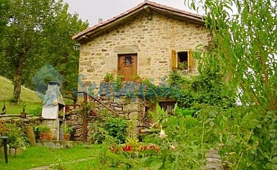 Viviendas Pasiegas en Selaya - Foto 1, Cantabria