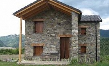 Casa Lacay en Buerba, Huesca