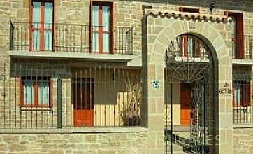 Las Gemelas I y II en Melida, Navarra