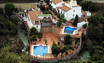 Alojamiento rural El Molino en Sayalonga, Málaga