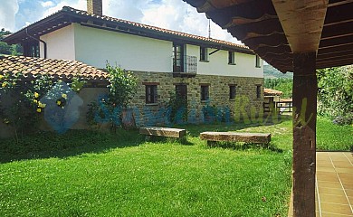 Casa Monte Real en San Román de Cameros - Foto 1, La Rioja