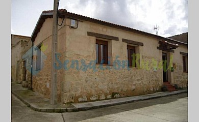 Roca Pintada en Castrodeza - Foto 1, Valladolid