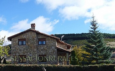 Casa La Cabezuela, Cabaña El Álamo y Chalet Guia de Gredos en Hoyos Del Espino - Foto 1, Ávila