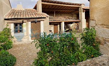 La Casa de las Lilas en Santa Clara De Avedillo, Zamora