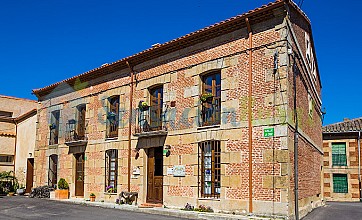 La Posada Real del Buen Camino en Villanueva de Campean, Zamora