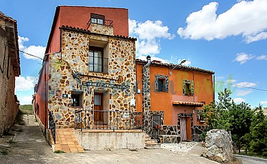 Casa Julián en Fuencaliente de Medinaceli - Foto 1, Soria