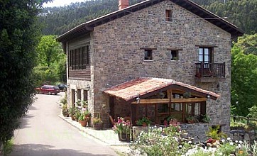 Casa de Aldea Los Valles en Colunga, Asturias
