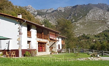 Casa Rural Los Riegos en Caso, Asturias