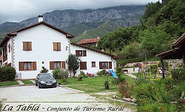 Conjunto Turístico Rural La Tablá en Peñamellera Alta, Asturias